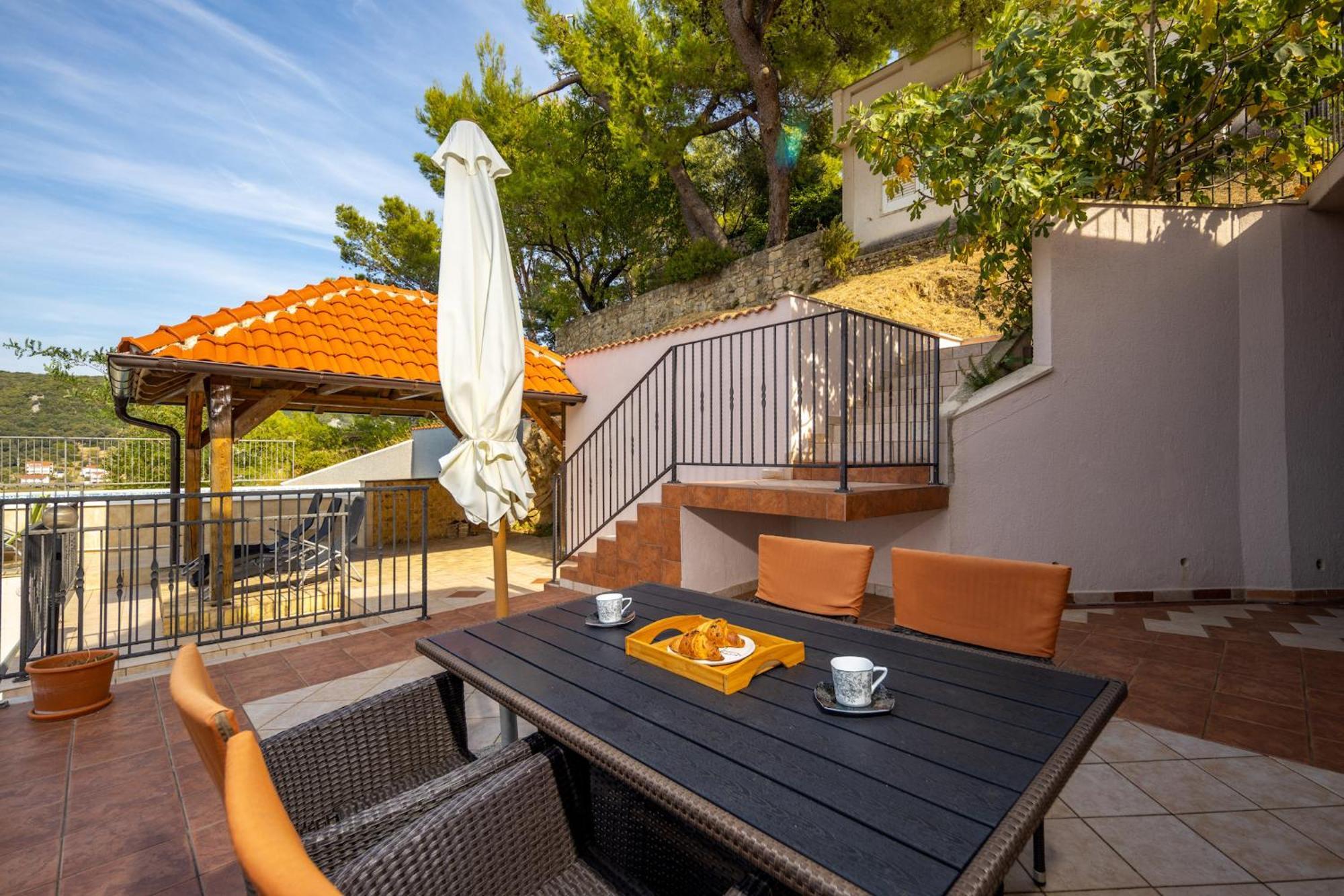 Apartment Doris Супетарска Драга Екстериор снимка